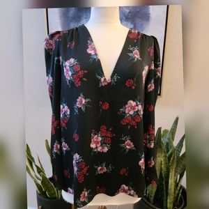 NWOT  blouse